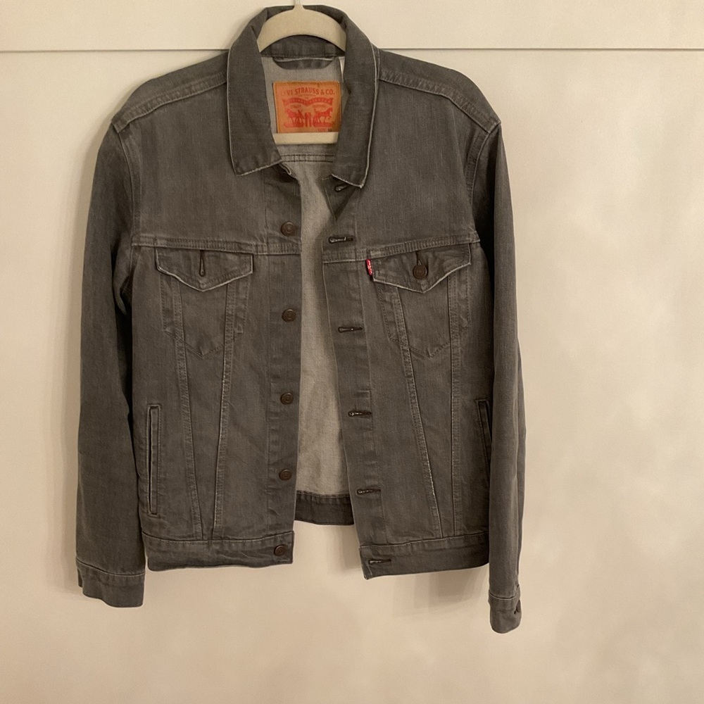 Levi's Men's Charcoal Gray Denim Trucker Jacket